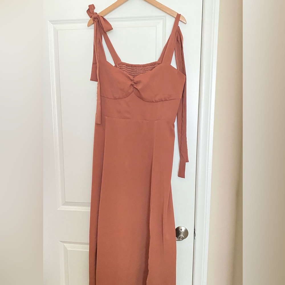 Beautiful dress for a wedding or just out.